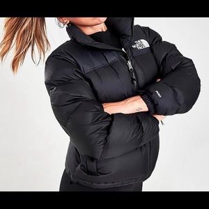 THE NORTH FACE BLACK PUFFER 700 NUPTSE CROPPED GOOSE DOWN STREET STYLE JACKET
